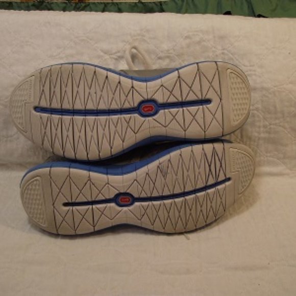 NIKE FreeXT Women's runner  Size 7, gray grey - Picture 7 of 7